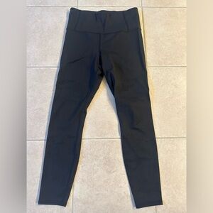 Athleta Persistence Laser Cut 7/8 Tight